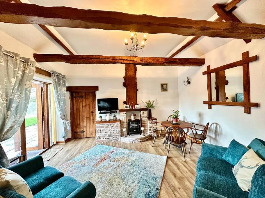 הוילה Llangwm-Isaf Detached One Level Stone Barn מראה חיצוני תמונה